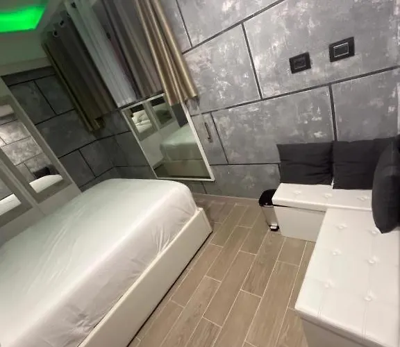 Love Roma Suite Apartament
